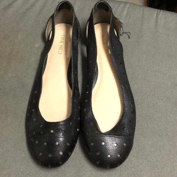 Nine West flats - Picture 1 of 3